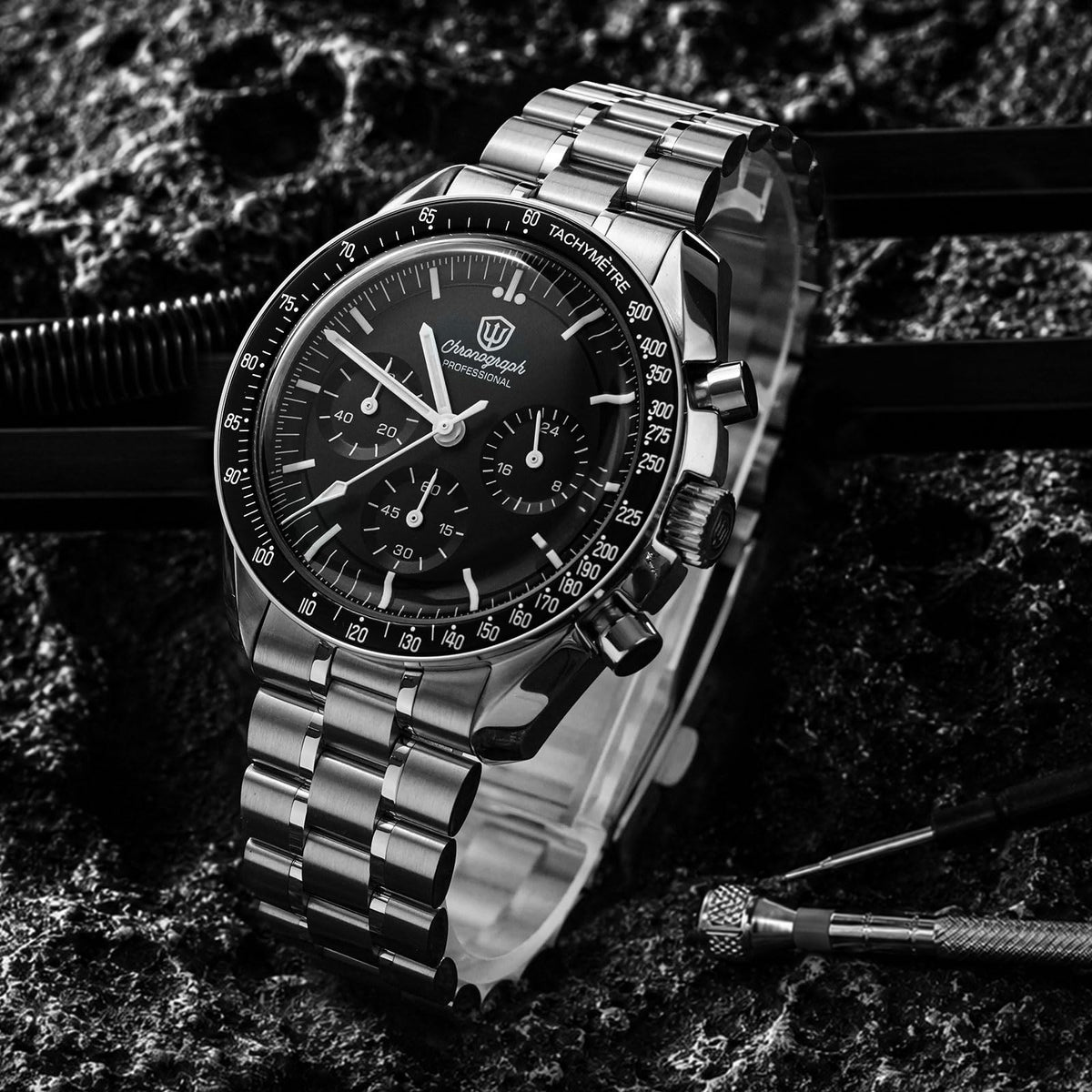 39mm Chronograph Watch P694